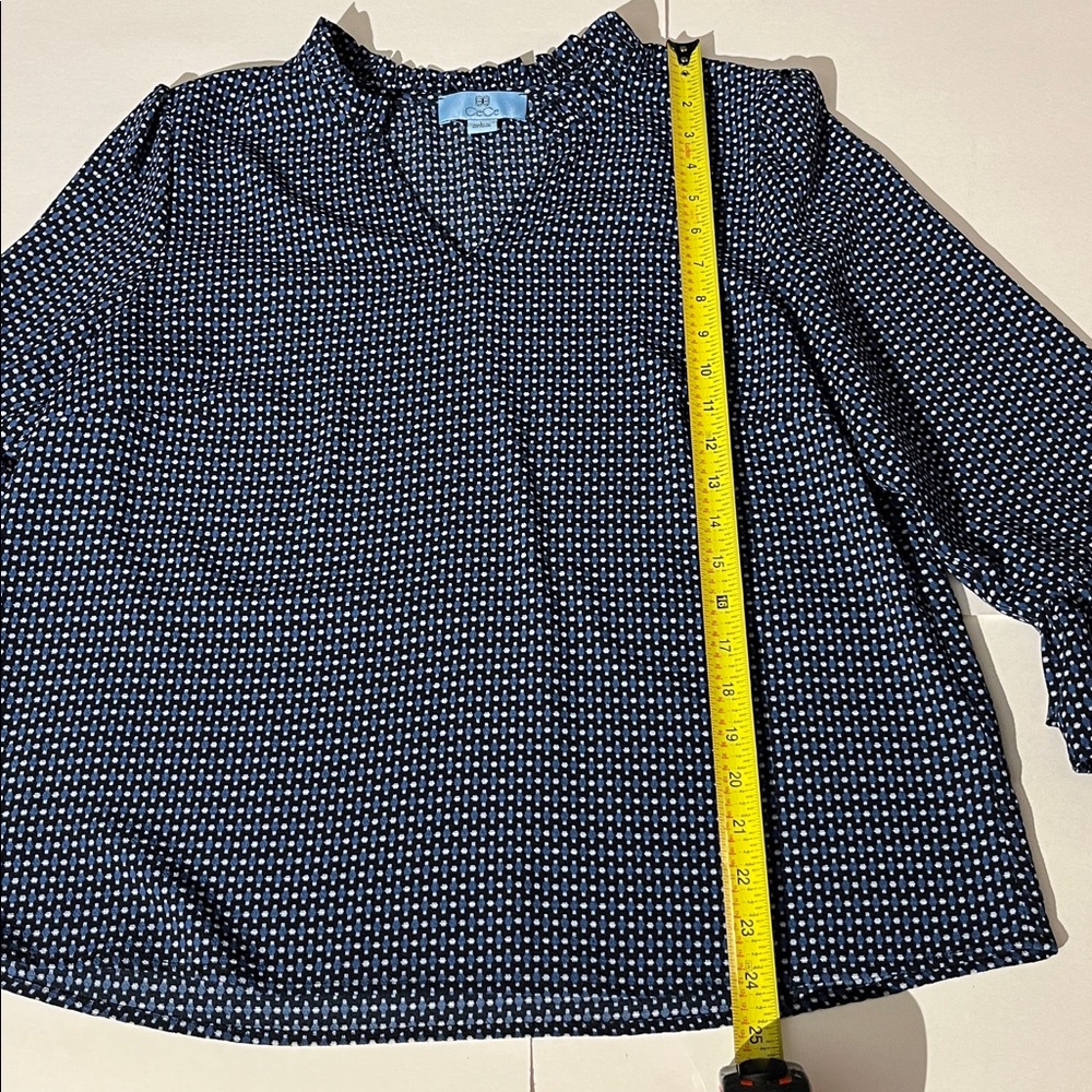 CeCe Nordstrom Blue Polka Dot Bell 3/4 Sleeves Large Blouse Casual Lightweight - Picture 3 of 5